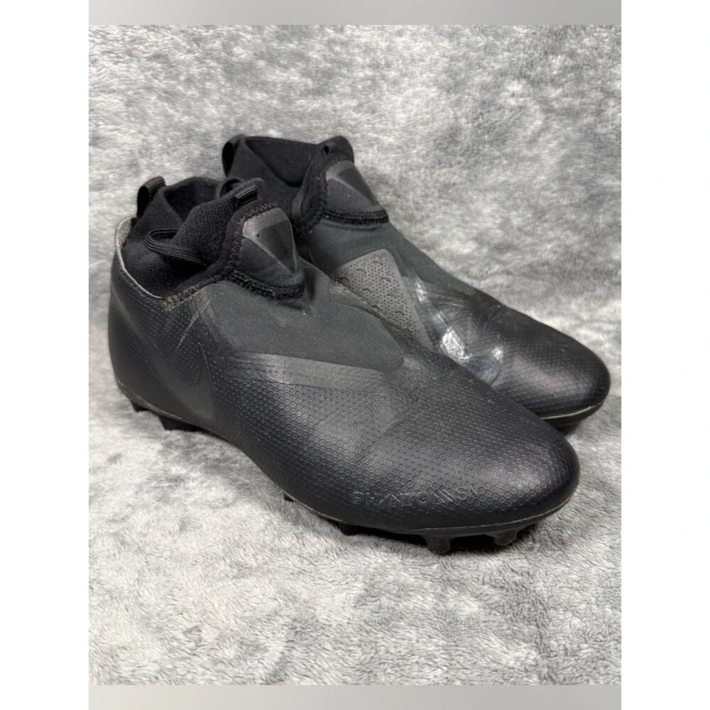 3.5Y Nike Phantom Vision Academy DF FG Soccer‎ Cleats Mid Triple Black